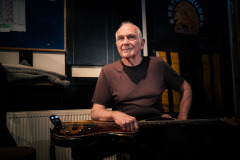 Ray. Singer, guitarist